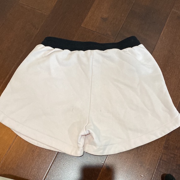 Givenchy shorts - Picture 2 of 4